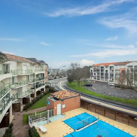 200m Du Port - 4 Pers, Piscine, Terrasse *